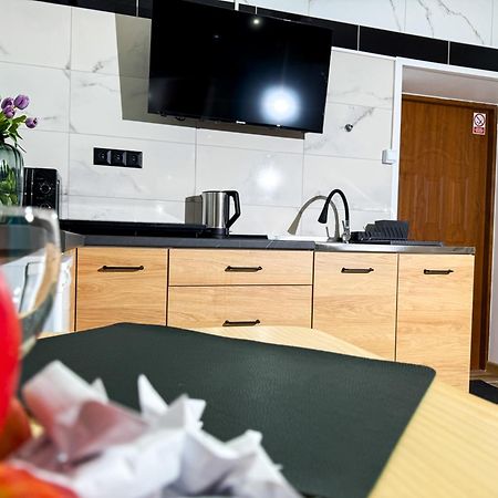Apartament Kosciuszki 2 By Libertarent วาลบ์จิก ภายนอก รูปภาพ