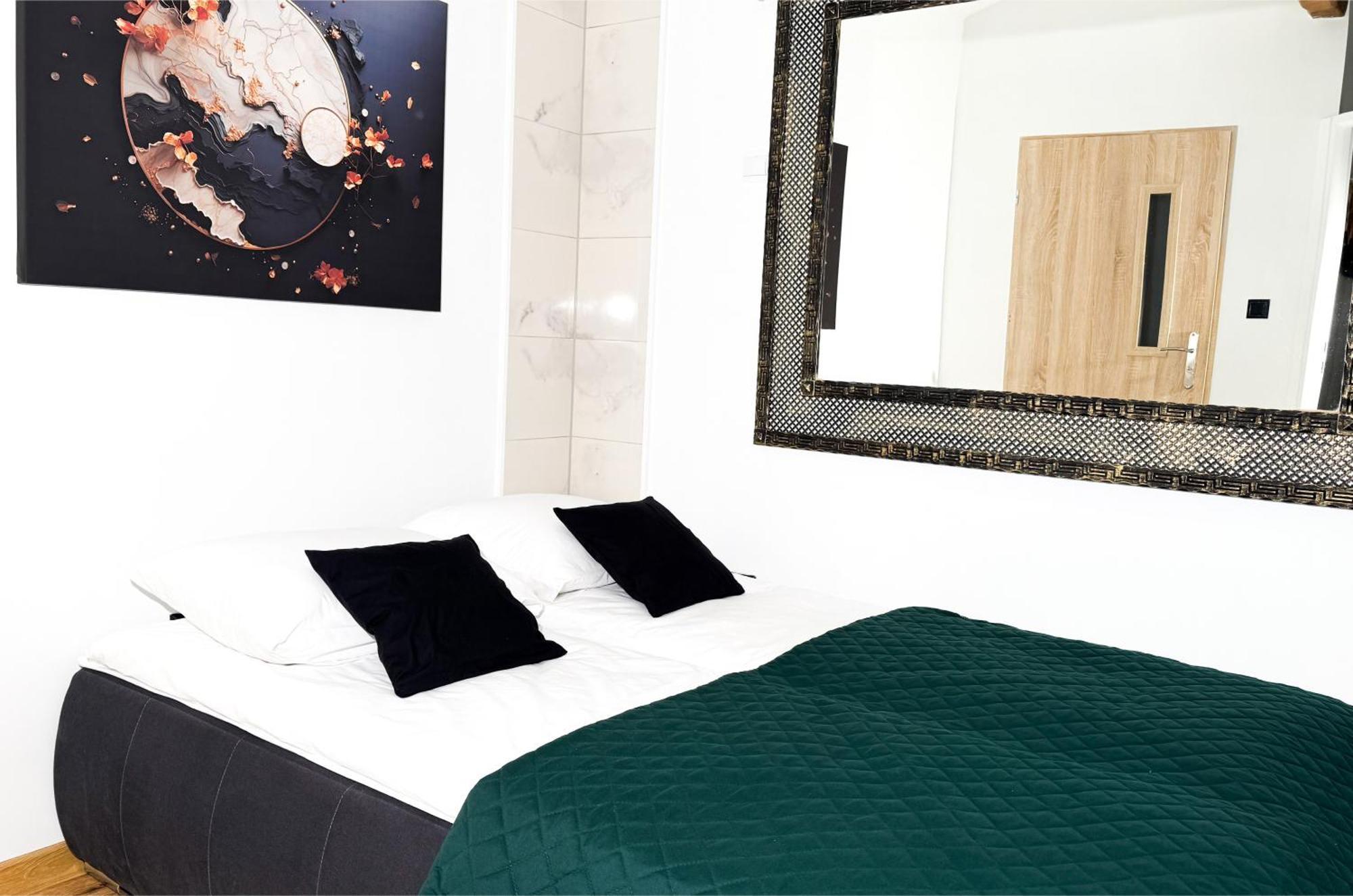 Apartament Kosciuszki 2 By Libertarent วาลบ์จิก ภายนอก รูปภาพ