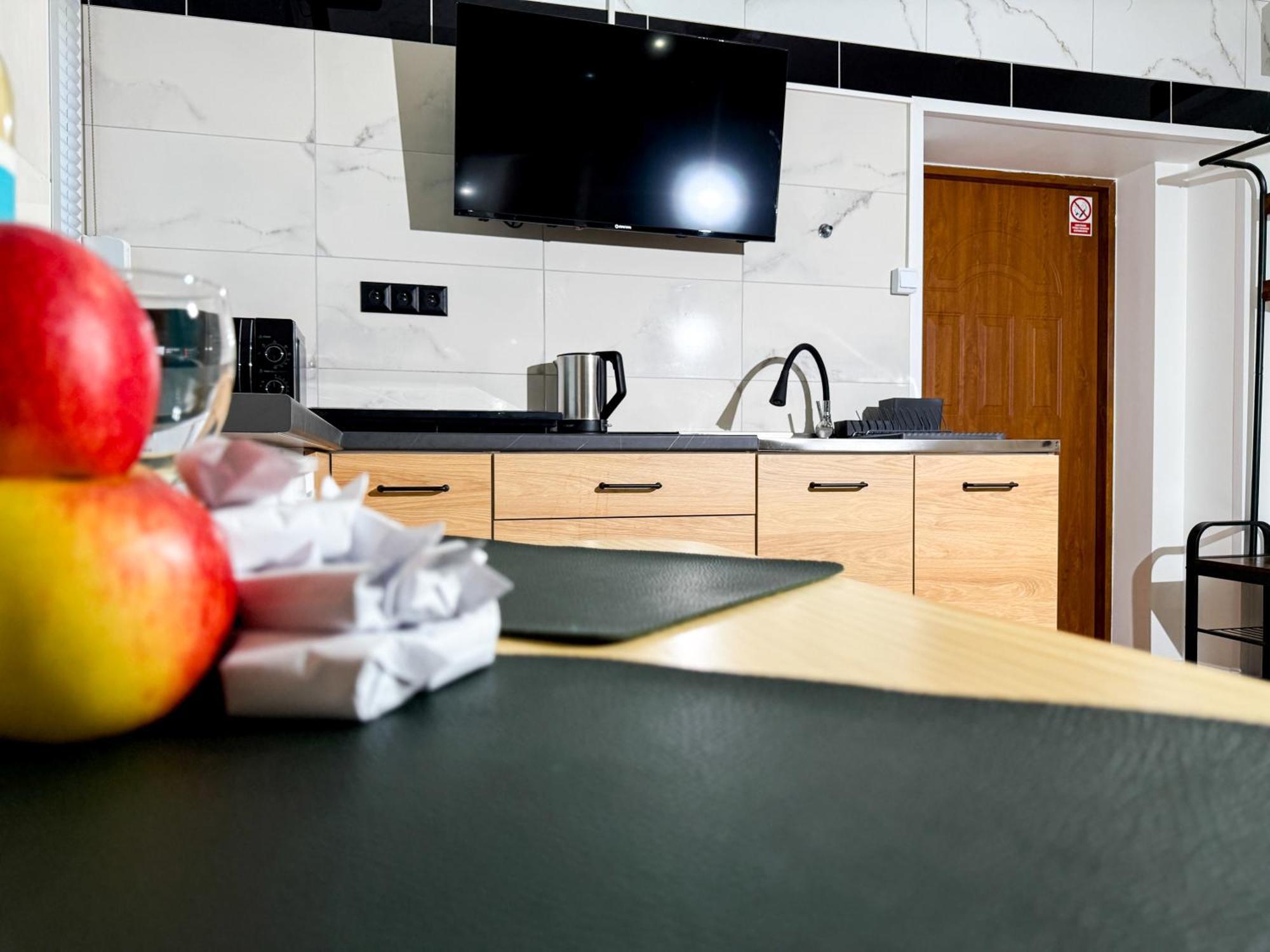 Apartament Kosciuszki 2 By Libertarent วาลบ์จิก ภายนอก รูปภาพ