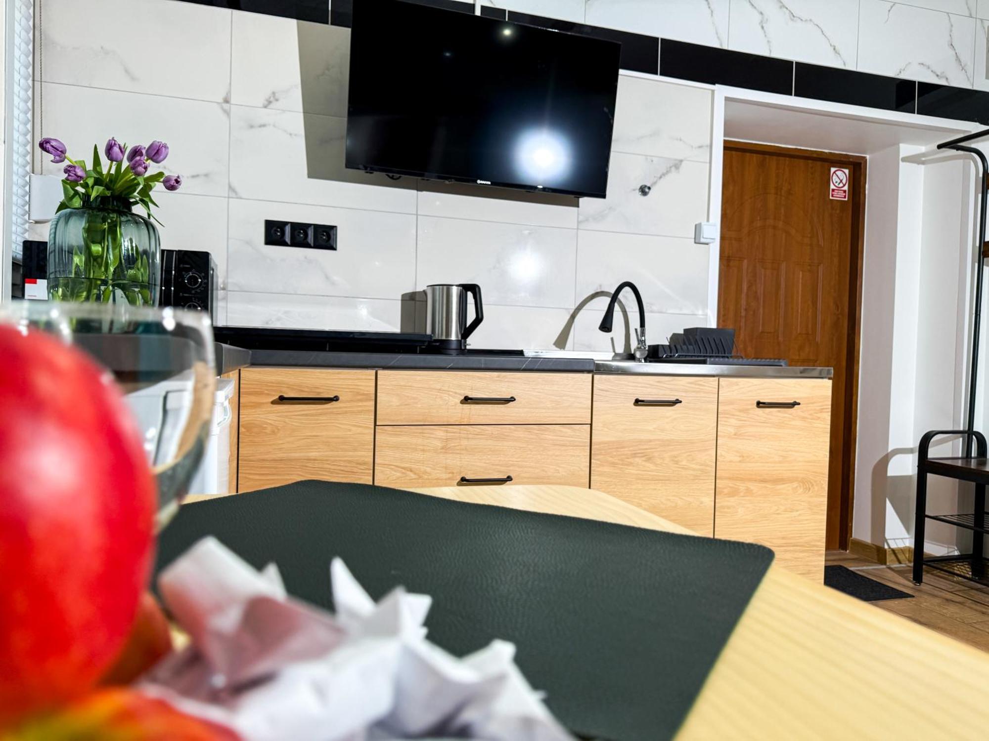 Apartament Kosciuszki 2 By Libertarent วาลบ์จิก ภายนอก รูปภาพ